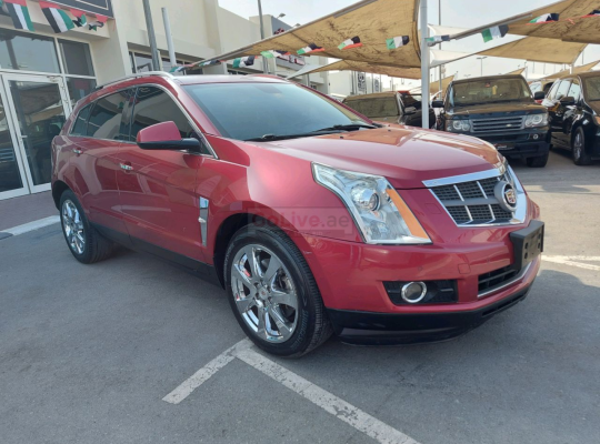 Cadillac SRX 2012 AED 33,000, GCC Spec, Good condition, Full Option, Sunroof, Navigation System, Negotiable