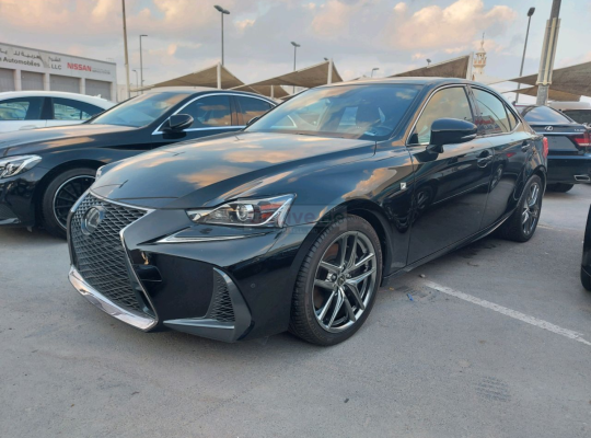 Lexus IS-Series 2018 AED 105,000, Full Option, US Spec, Turbo, Sunroof, Navigation System, Fog Lights, Negotiable