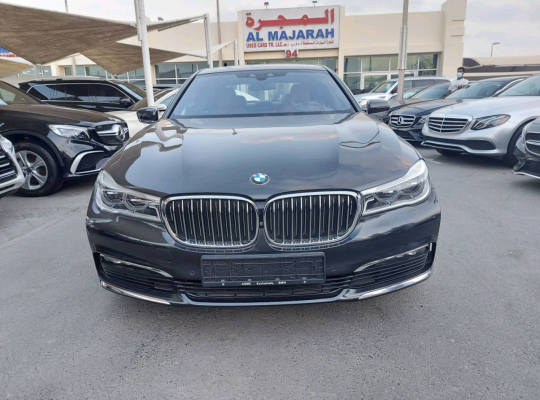 BMW 7-Series 2019 AED 175,000, Full Option, US Spec, Turbo, Sunroof, Navigation System, Fog Lights, Negotiable