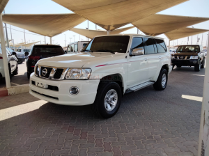 Nissan Patrol 2016 AED 97,000, Good condition, Full Option, Sunroof, Fog Lights, Negotiable