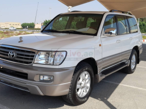 Toyota Land Cruiser 2004 AED 53,000, GCC Spec, Good condition, Full Option, Sunroof, Navigation System, Fog Lights, Negotiable