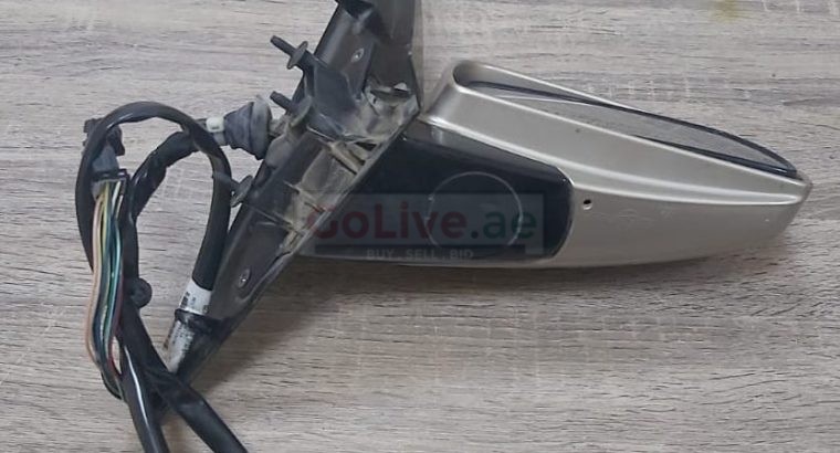 Cadillac STS 2005 TO 2007 ParT Genuine RIGHT Side Power Mirror GMX 295 ( Genuine Used CADILLAC Parts )