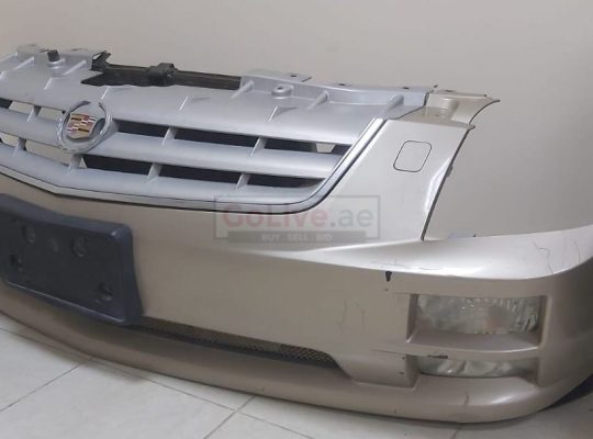 CADILLAC STS 2005 TO 2007 FRONT BUMPER AND GRILL COMPLETE PART NO 19152492 & 15886790 ( Genuine Used CADILLAC Parts )