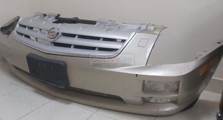 CADILLAC STS 2005 TO 2007 FRONT BUMPER AND GRILL COMPLETE PART NO 19152492 & 15886790 ( Genuine Used CADILLAC Parts )