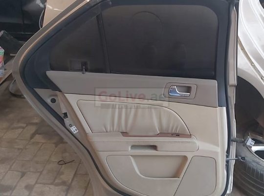 CADILLAC STS 2005 TO 2011 BACK LEFT COMPLETE DOOR ASSEMBLY PART NO GM (89022643) ( Genuine Used CADILLAC Parts )
