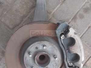 Cadillac STS 2005 T0 2009 Spindle Knuckle Bearing Hub Front Right PART NO 18079802EA ( Genuine Used CADILLAC Parts )