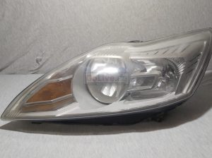 FORD FOCUS 2008 FRONT LEFT SIDE HEADLIGHT PART NO 8M5113W030AD ( Genuine Used FORD Parts )