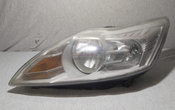 FORD FOCUS 2008 FRONT LEFT SIDE HEADLIGHT PART NO 8M5113W030AD ( Genuine Used FORD Parts )
