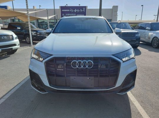 Audi Q7 2020 AED 275,000, Good condition, Full Option, US Spec, Negotiable