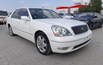 Lexus LS-Series 2002 AED 22,000, Full Option, US Spec