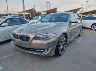 BMW 5-Series 2011 AED 33,000, GCC Spec, Good condition, Full Option, Turbo, Sunroof, Lady Use, Fog Lights, Negotiable