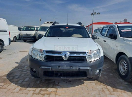 Renault Duster 2015 AED 17,000, GCC Spec, Fog Lights, Negotiable