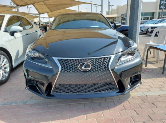 Lexus IS-C 2016 AED 78,000, Good condition, Warranty, Full Option, US Spec, Sunroof, Navigation System, Fog Lights, Negotiable