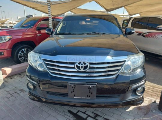 Toyota Fortuner 2015 FOR SALE