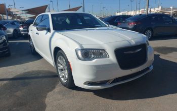 Chrysler 300M/300C 2016 AED 43,000, Full Option, US Spec