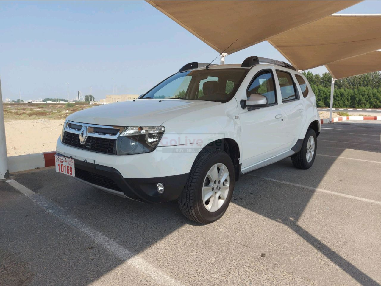 Renault Duster 2015 AED 18,000, Good condition, Warranty, Negotiable