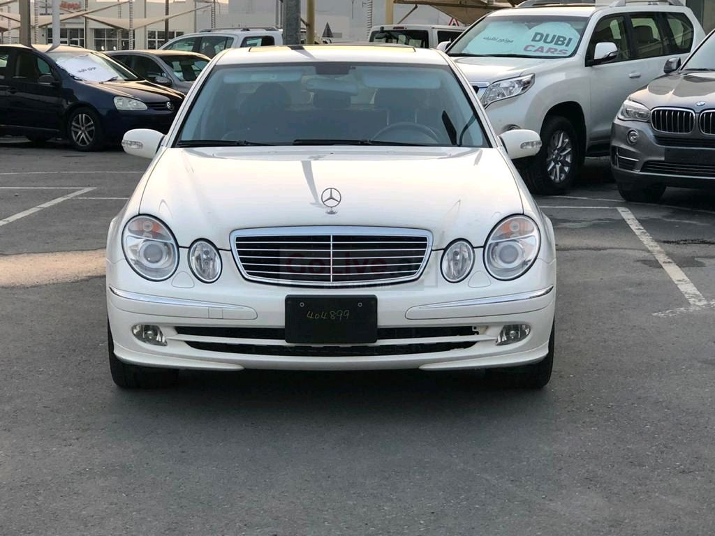 Mercedes Benz E-Class 2005 AED 21,000, GCC Spec, Good condition, Full Option, Navigation System, Fog Lights, Negotiable