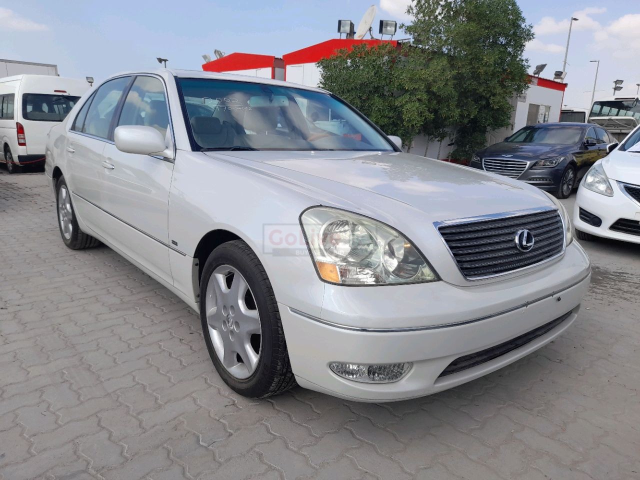 Lexus LS-Series 2002 AED 21,000, Full Option, US Spec