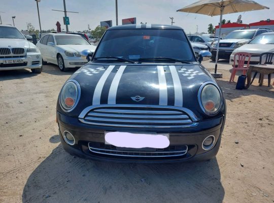 Mini Cooper Model S 2013 AED 17,000, US Spec, Sunroof, Fog Lights, Negotiable