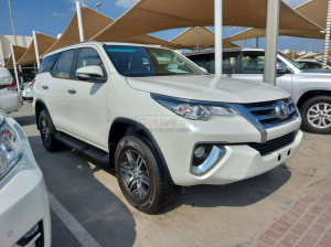Toyota Fortuner 2017 AED 79,000, Good condition, Full Option, Fog Lights, Negotiable