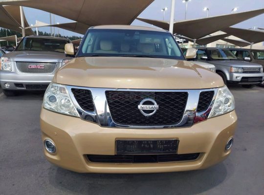 Nissan Patrol 2011 AED 73,000, GCC Spec, Good condition, Full Option, Sunroof, Fog Lights, Negotiable