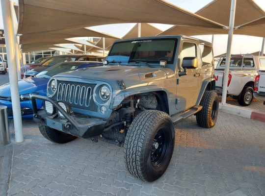 Jeep Wrangler 2014 AED 85,000, GCC Spec, Good condition, Full Option, Turbo, Fog Lights, Negotiable