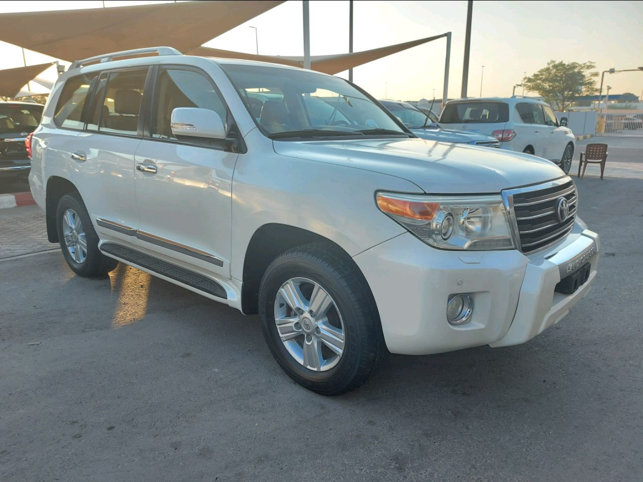 Toyota Land Cruiser 2014 AED 98,000, GCC Spec, Negotiable