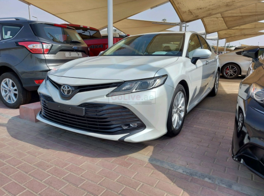 Toyota Camry 2018 AED 75,000, GCC Spec, Good condition, Full Option, Sunroof, Navigation System, Fog Lights, Negotiable