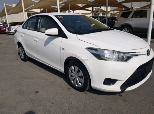 Toyota Yaris 2016 AED 26,000,