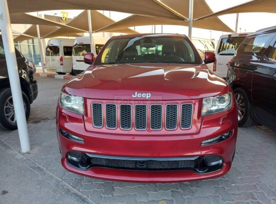 Jeep Grand Cherokee 2013 AED 60,000, GCC Spec, Good condition, Turbo, Negotiable