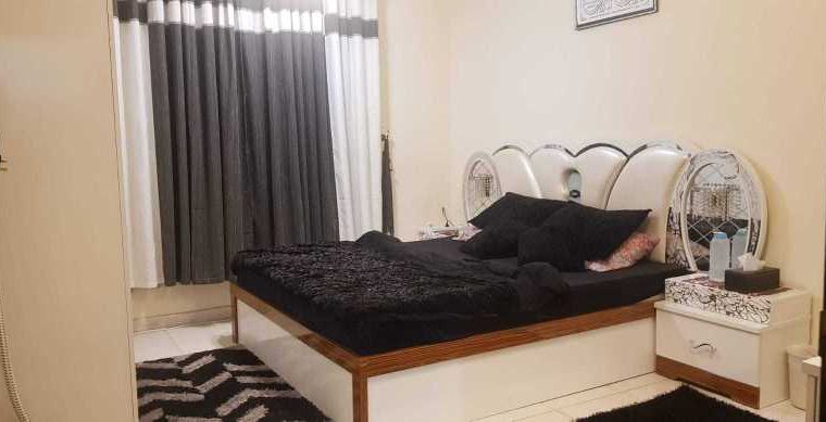 furnished flat available