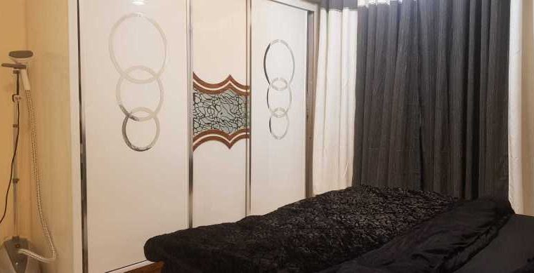 furnished flat available