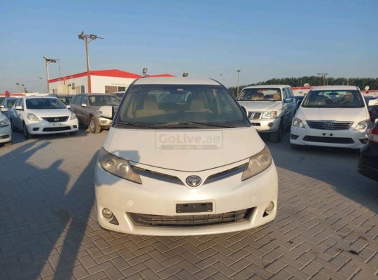 Toyota Previa 2015 for sle