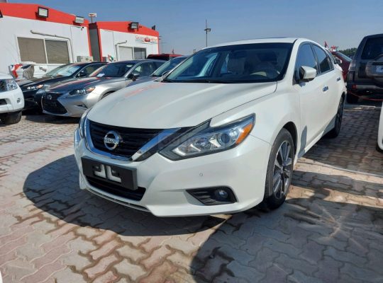 Nissan Altima 2018