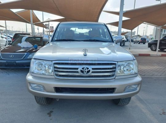 Toyota Land Cruiser 2005 GCC Spec, Good condition for sale