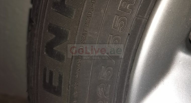 Alloy wheel with Tyre