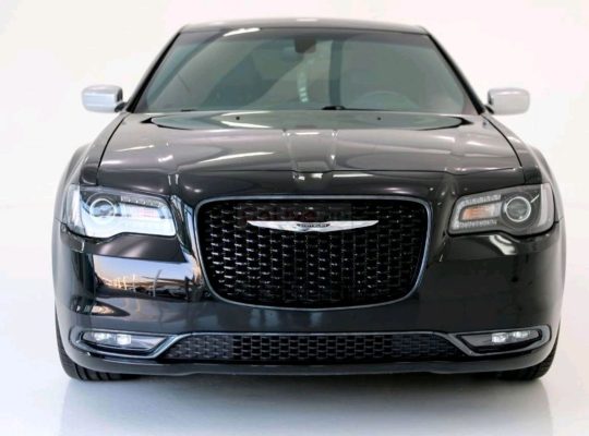 Chrysler 300M/300C 2016 for sale
