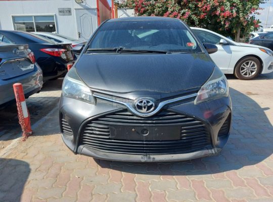 Toyota Yaris 2015 FOR SALE