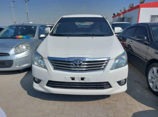 Toyota Innova 2014 FOR SALE