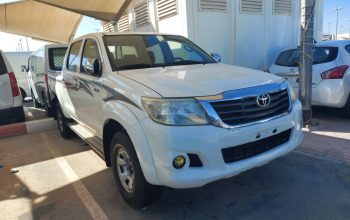 Toyota Hilux 2015 FOR SALE