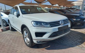 Volkswagen Touareg 2015 GCC Spec FOR SALE
