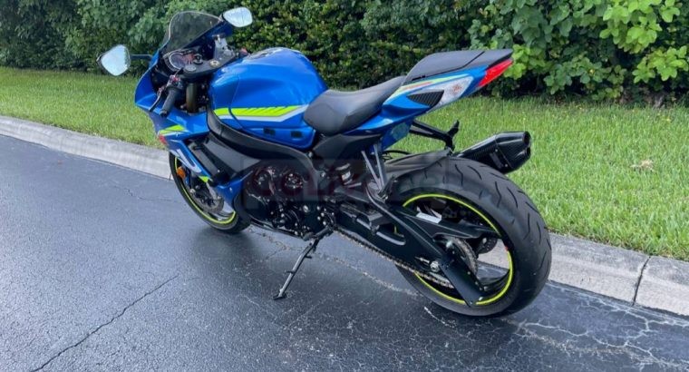 2016 Suzuki gsx r750cc available for sale