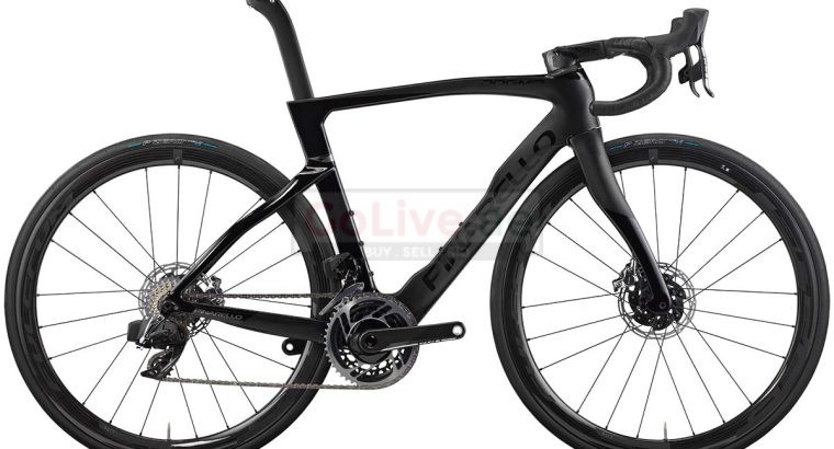 2022 Pinarello Dogma F Red ETAP AXS Disc Road Bike (ASIACYCLES)