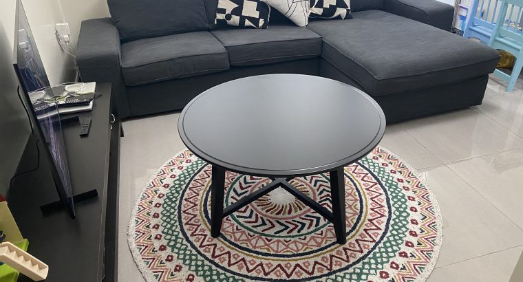 Kragsta Table great condition used less than one month