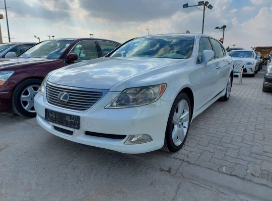 Lexus LS-Series 2009 for sale