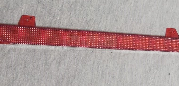 MINI COOPER 2005 TO 2014 REAR THIRD BRAKE LIGHT PART NO 2753779 ( MINI COOPER GENUINE USED PARTS )
