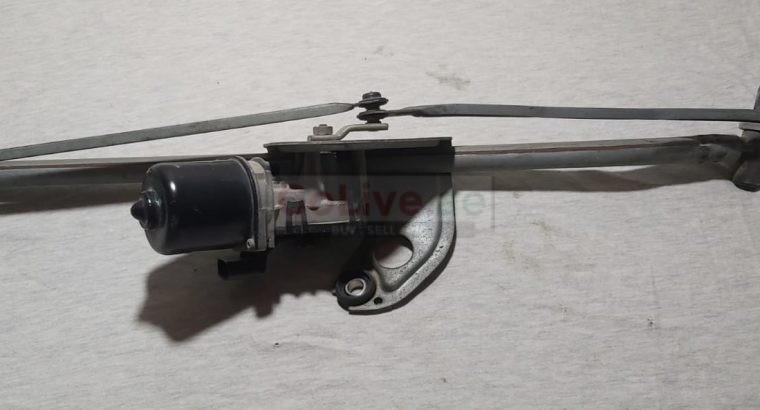 MINI COOPER 2007 TO 2015 WINDSHIELD WIPER MOTOR PART NO 54126867 ( MINI COOPER GENUINE USED PARTS )