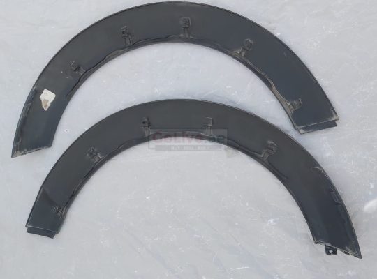 MINI COOPER 2007 TO 2013 REAR FENDER ARCH TRIM RIGHT & LEFT PART NO 11412910 ( MINI COOPER GENIUNE USED PARTS )