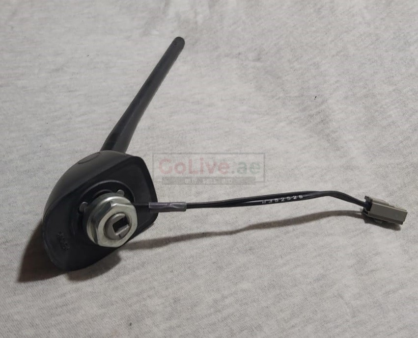 NISSAN JUKE 2011 TO 2018 ANTENNA PART NO 282081JU1B ( NISSAN GENUINE USED PARTS )