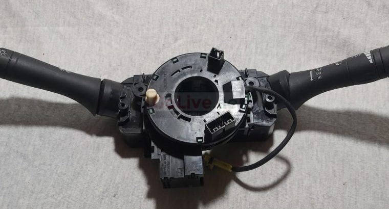 NISSAN JUKE 2012 TO 2017 TURN SIGNAL WIPER SWITCH PART NO NILES14AMO (NISSAN GENUINE USED PARTS)